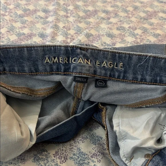 American Eagle Super High Rise Curvy Baggy Wide Leg Cargo Jeans - Picture 6 of 7